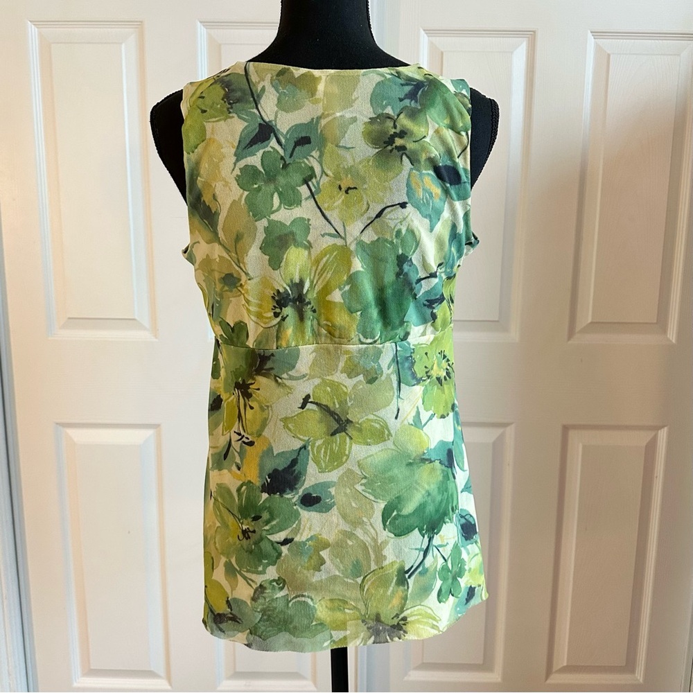Sweat Pea Green Floral Mesh Maternity Sleeveless Blouse - Picture 4 of 7